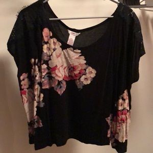 Going out black floral shirt